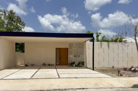 Casa Nuup en venta ubicada en Conkal Merida de una planta 